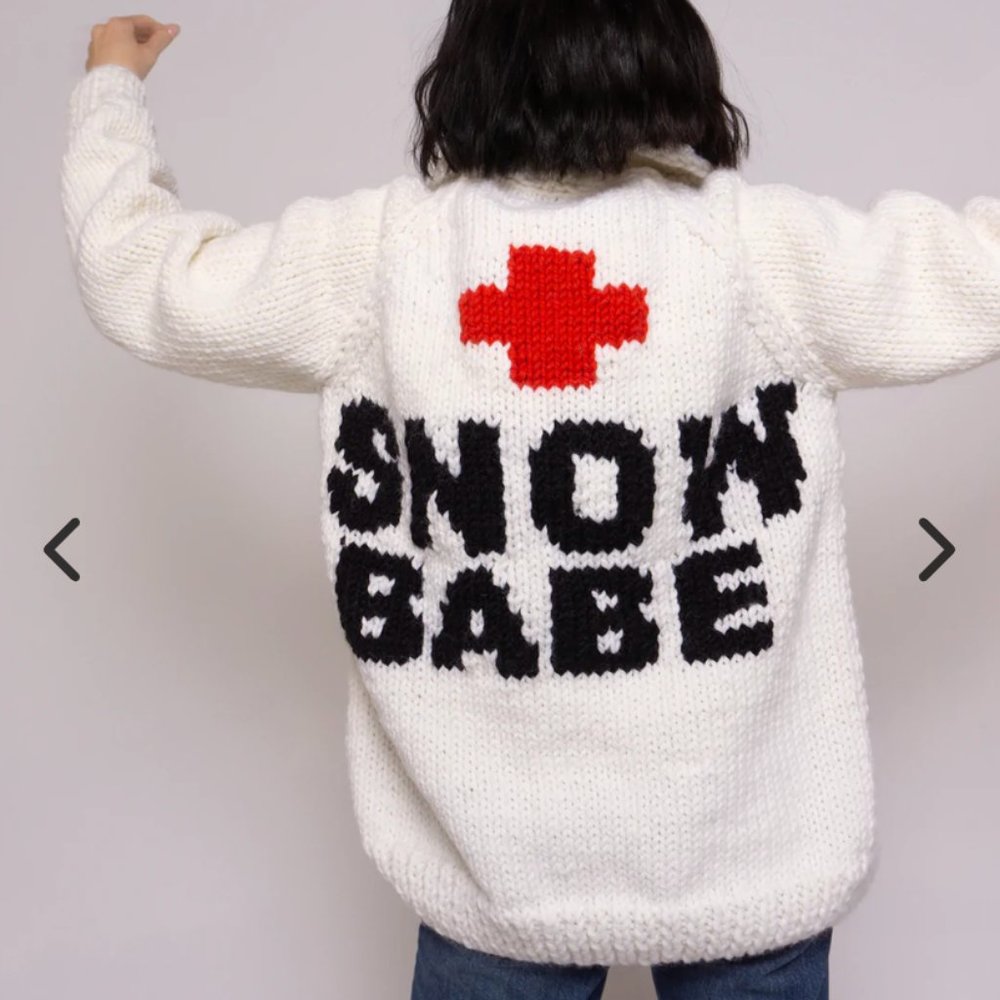 GOGO Classic Snow Babe Cardigan